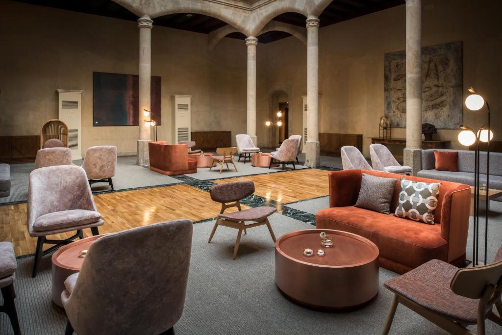 NH Collection Salamanca Palacio de Castellanos in Salamanca