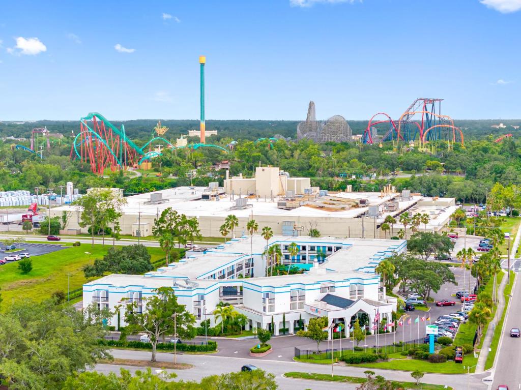OASIS BAY SUITES, Tampa, Busch Gardens, USF in Tampa
