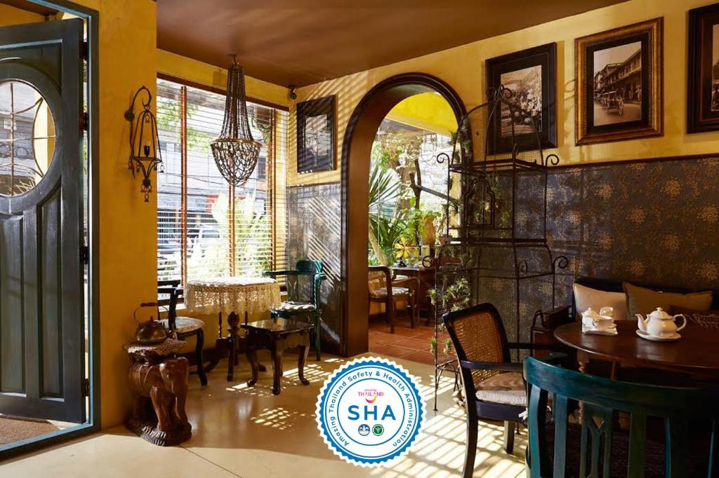 Old Capital Bike Inn in Bangkok