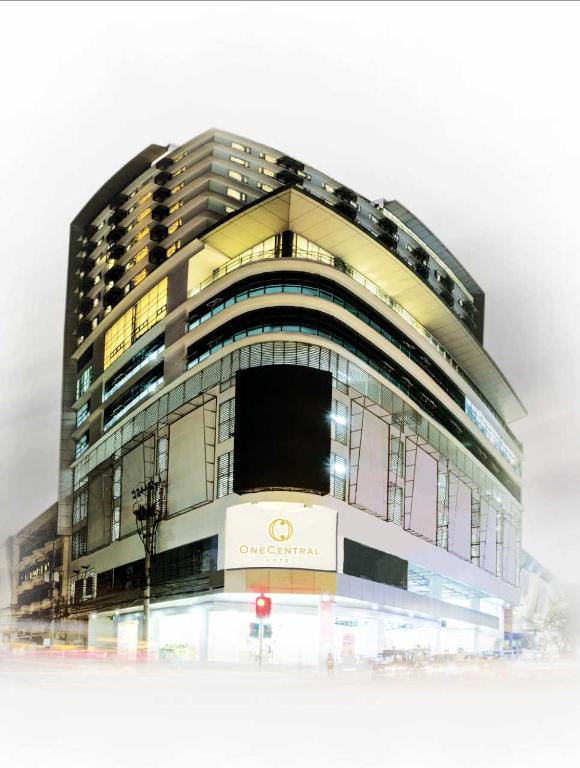 One Central Hotel & Suites in Cebu City