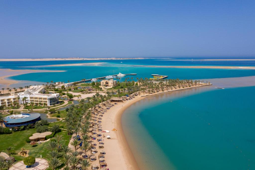 Palm Royale Resort - Soma Bay in Soma Bay