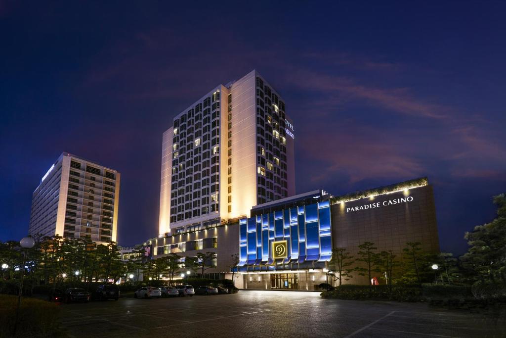 Paradise Hotel Busan in Busan