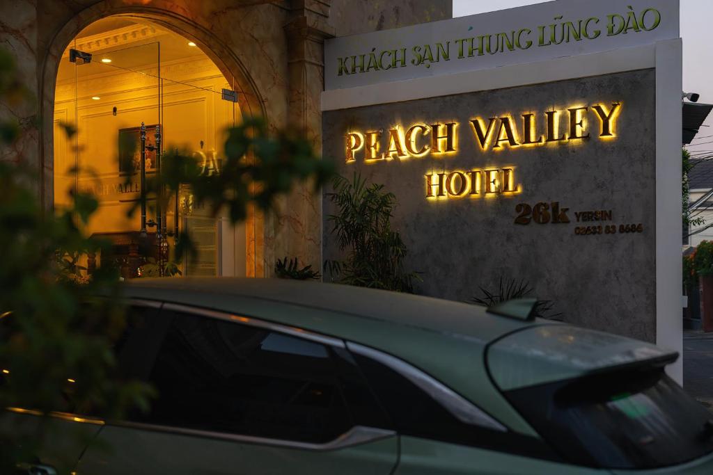 Peach Valley Hotel Dalat in Da Lat