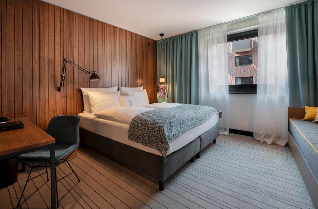 PIERDREI Hotel HafenCity Hamburg in Hamburg
