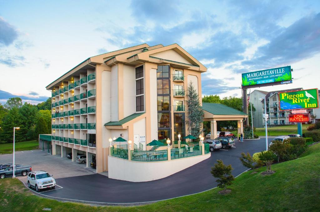 Pigeon River Inn in Pigeon Forge