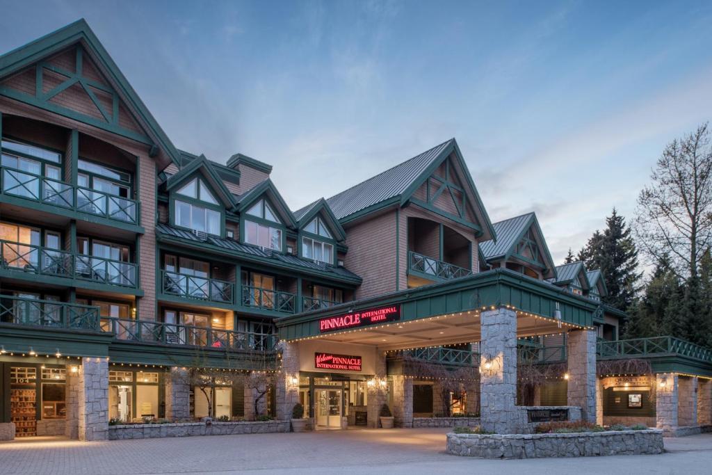 Pinnacle Hotel Whistler in Whistler