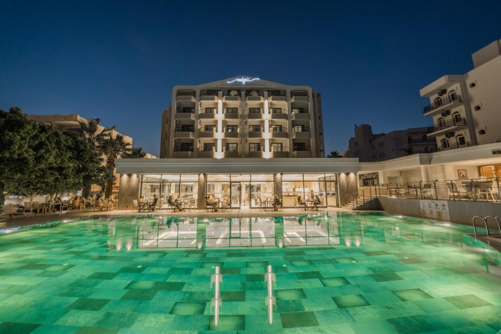 Premier Nergis Beach & SPA in Marmaris