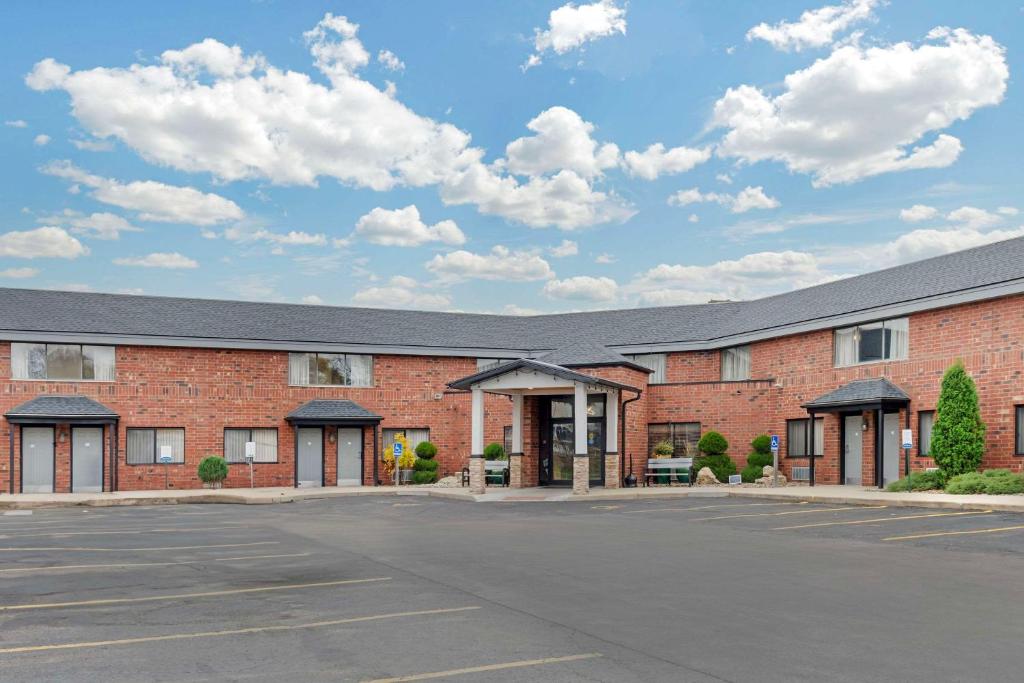 Quality Inn & Suites Mayo Clinic Area in Rochester