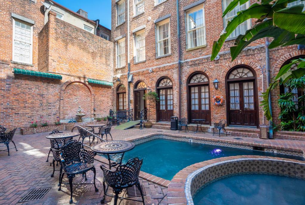 Quarter House Suites in New Orleans