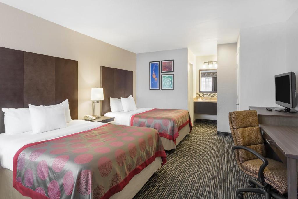 Ramada by Wyndham Monterey in Monterey