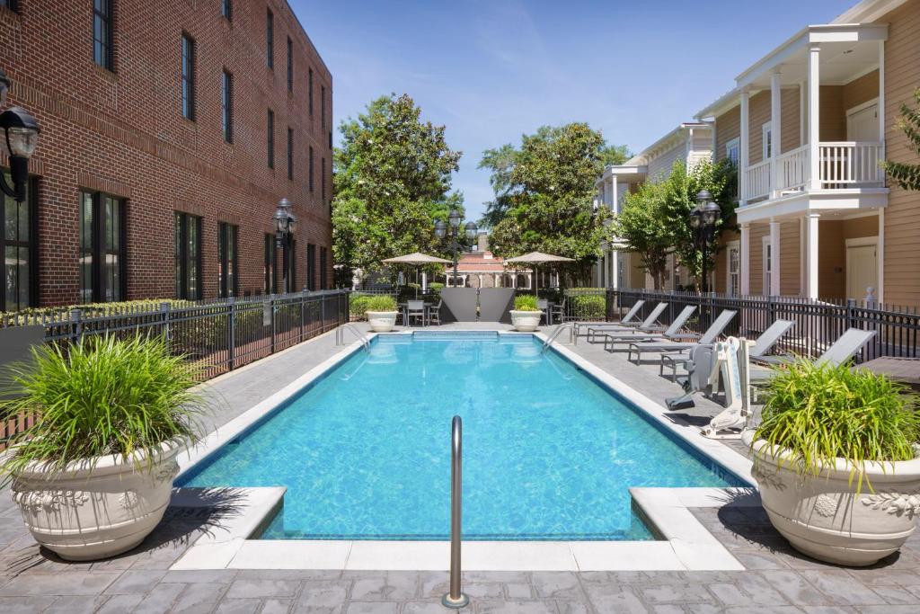 Residence Inn Savannah Downtown Historic District in Savannah