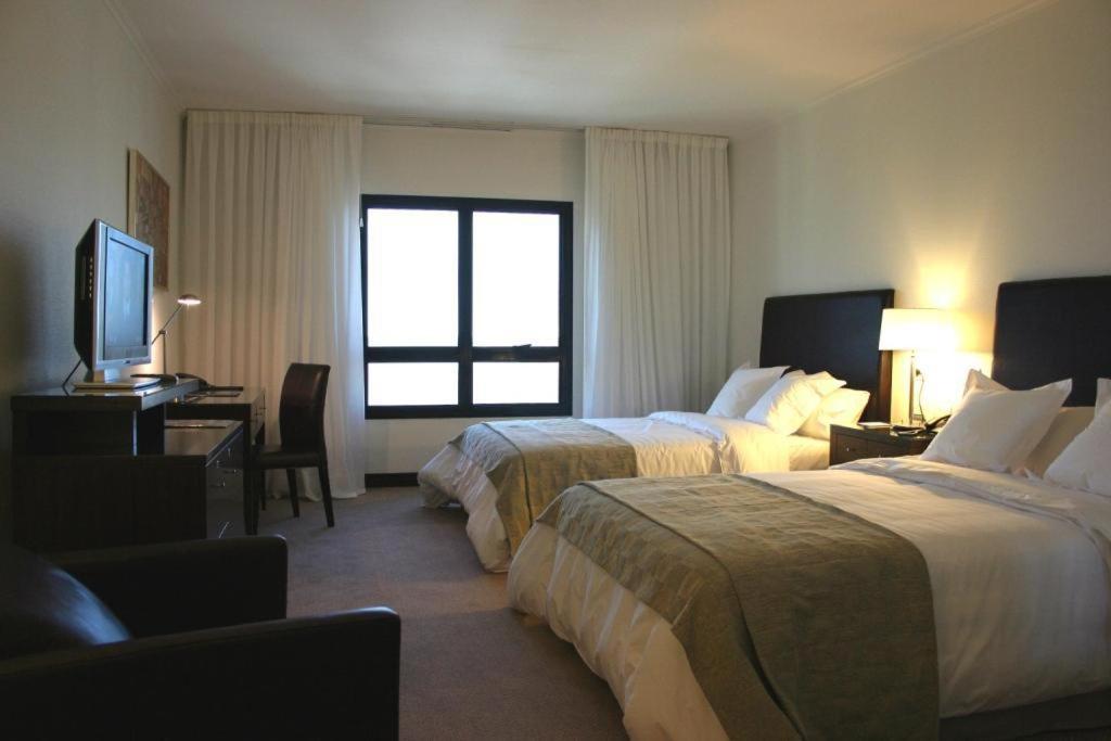 Ros Tower Hotel in Rosario