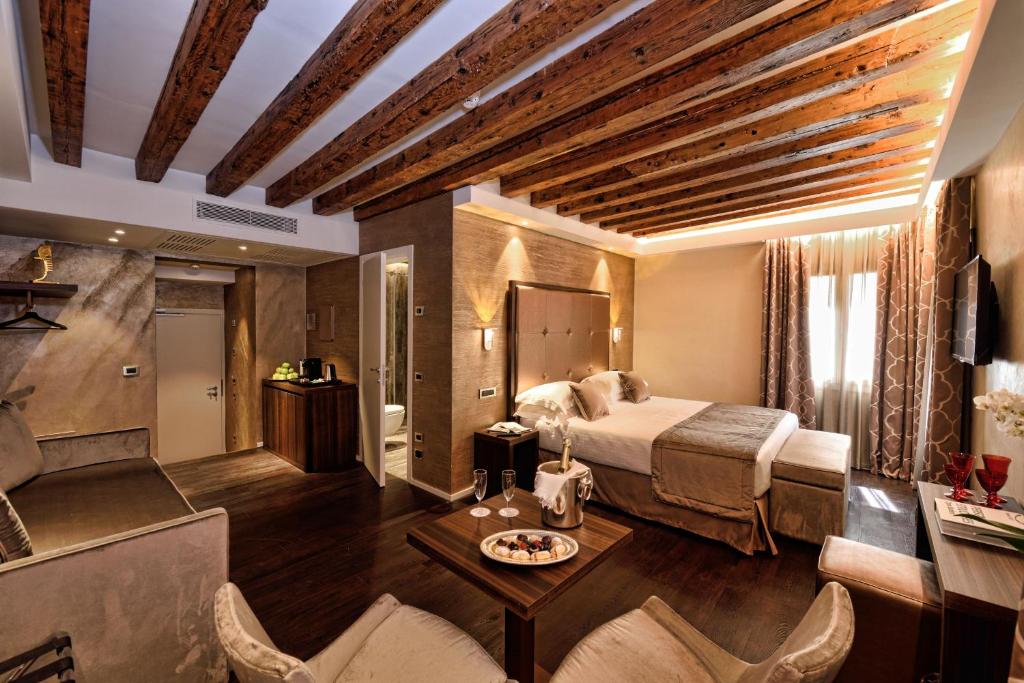 Rosa Salva Hotel in Venice