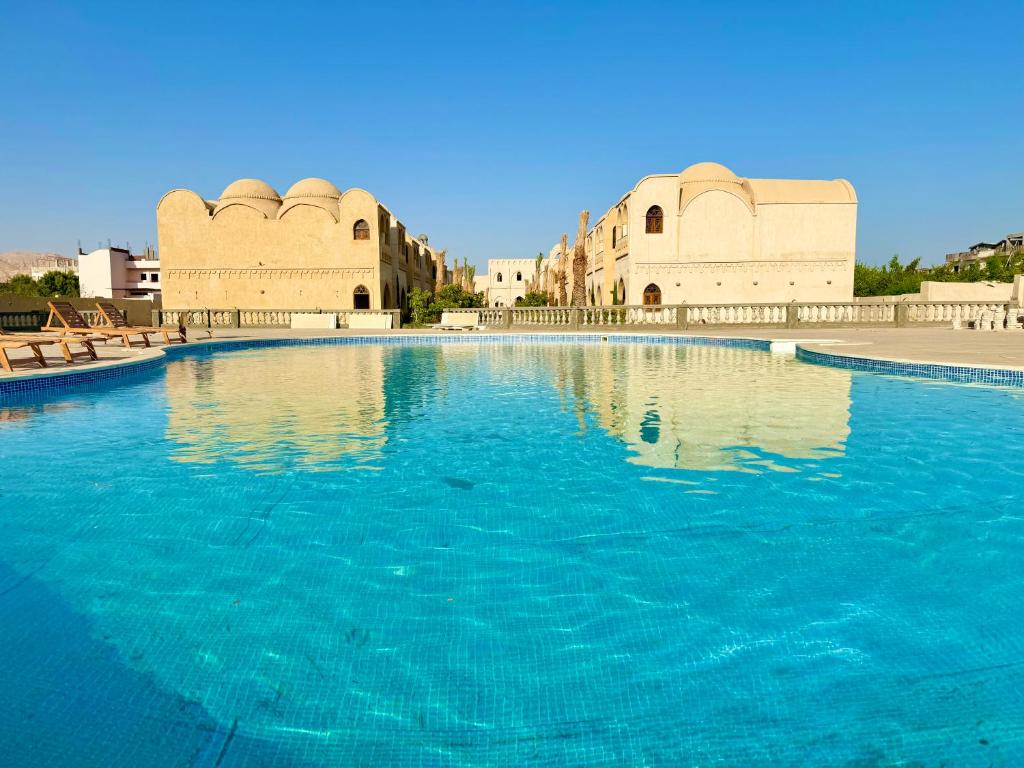 Saray El Omda - Egyptian Rural Village in Luxor