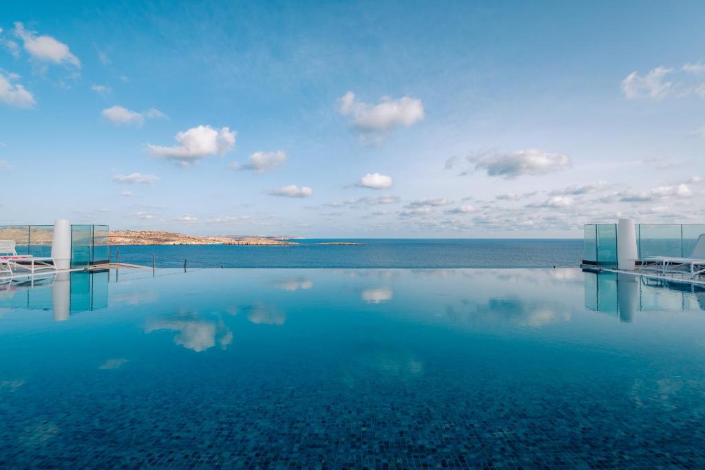 Seaview Hotel - Adults Only 16 Plus in St Paul’s Bay