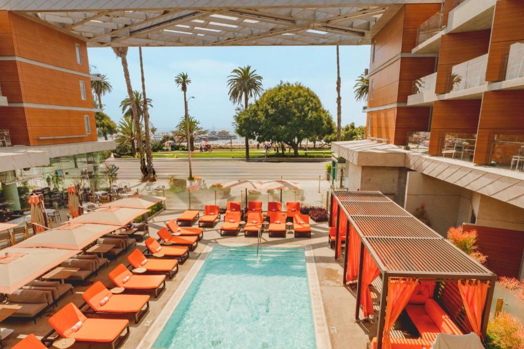 Shore Hotel in Santa Monica