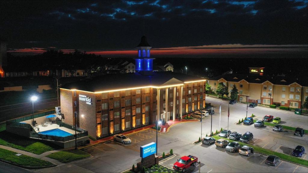 Sonesta Essential Hotels Overland Park in Overland Park