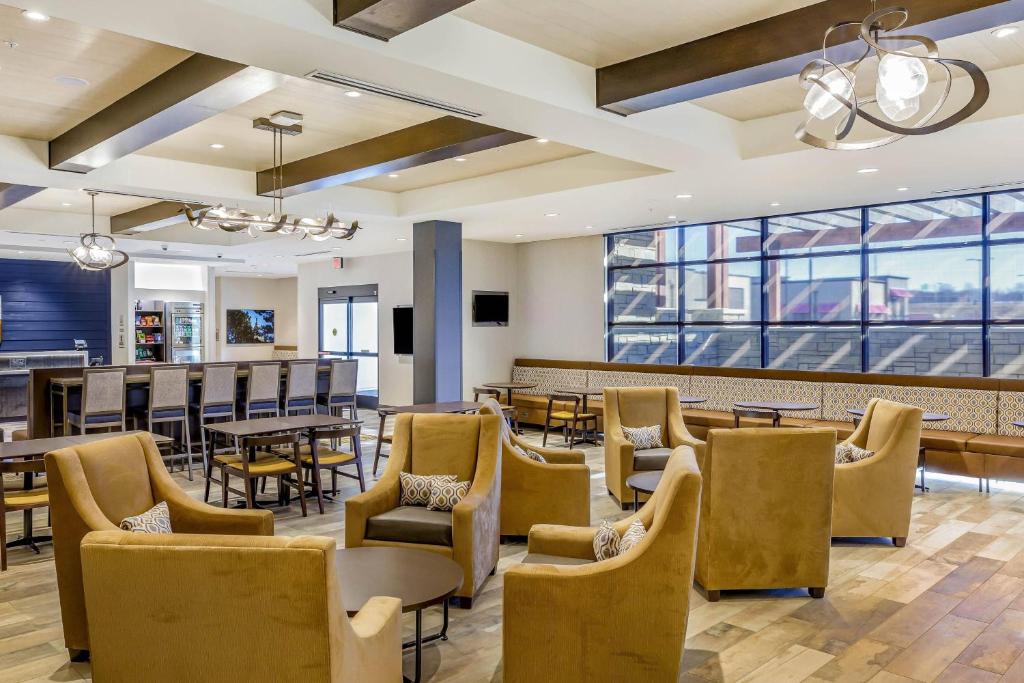 SpringHill Suites by Marriott Topeka Southwest in Topeka
