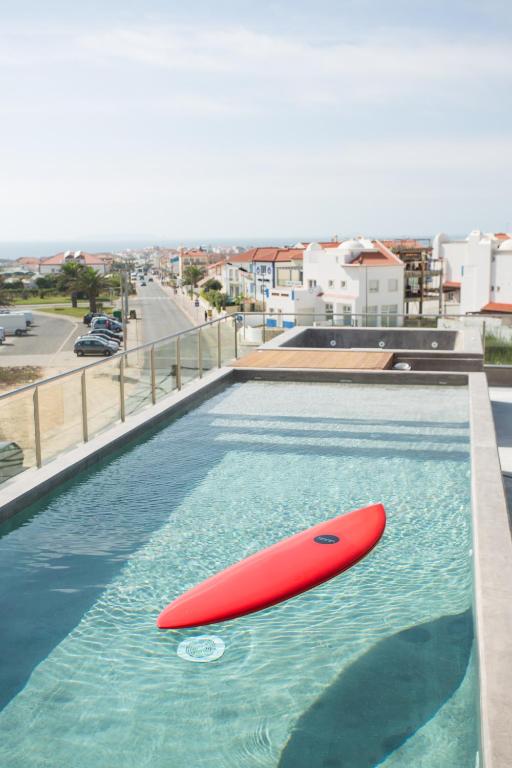 Surfers Lodge Peniche in Peniche