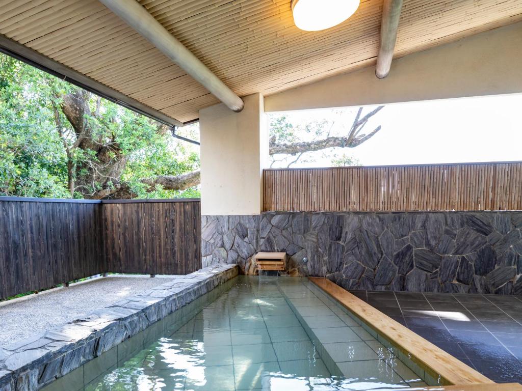 Tabist Nanki Shirahama Ryokan Mantei in Shirahama