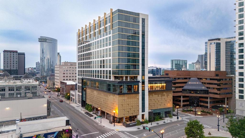 Tempo By Hilton Nashville Downtown in Nashville