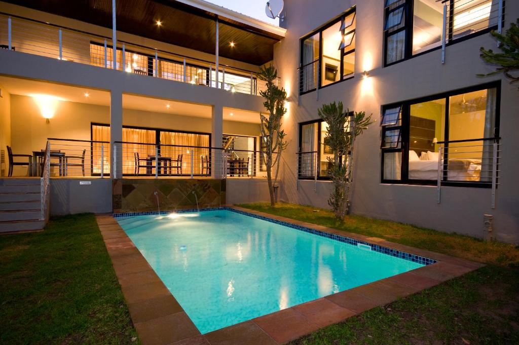 The Hub Urban Hotel in Gqeberha