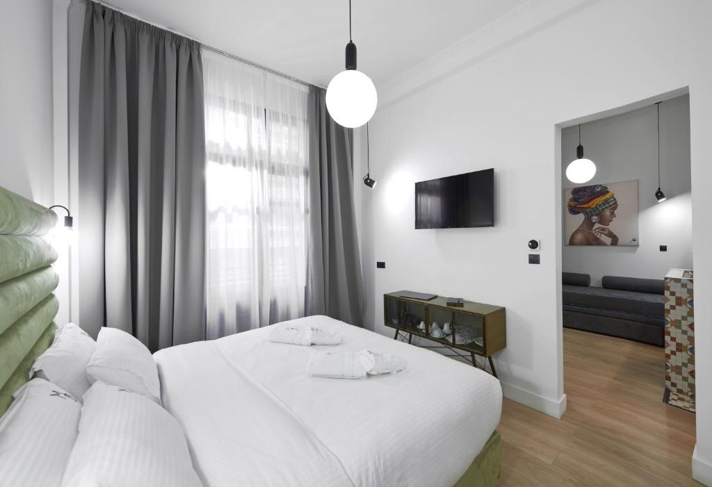The Maroon Bottle Hotel in Thessaloniki