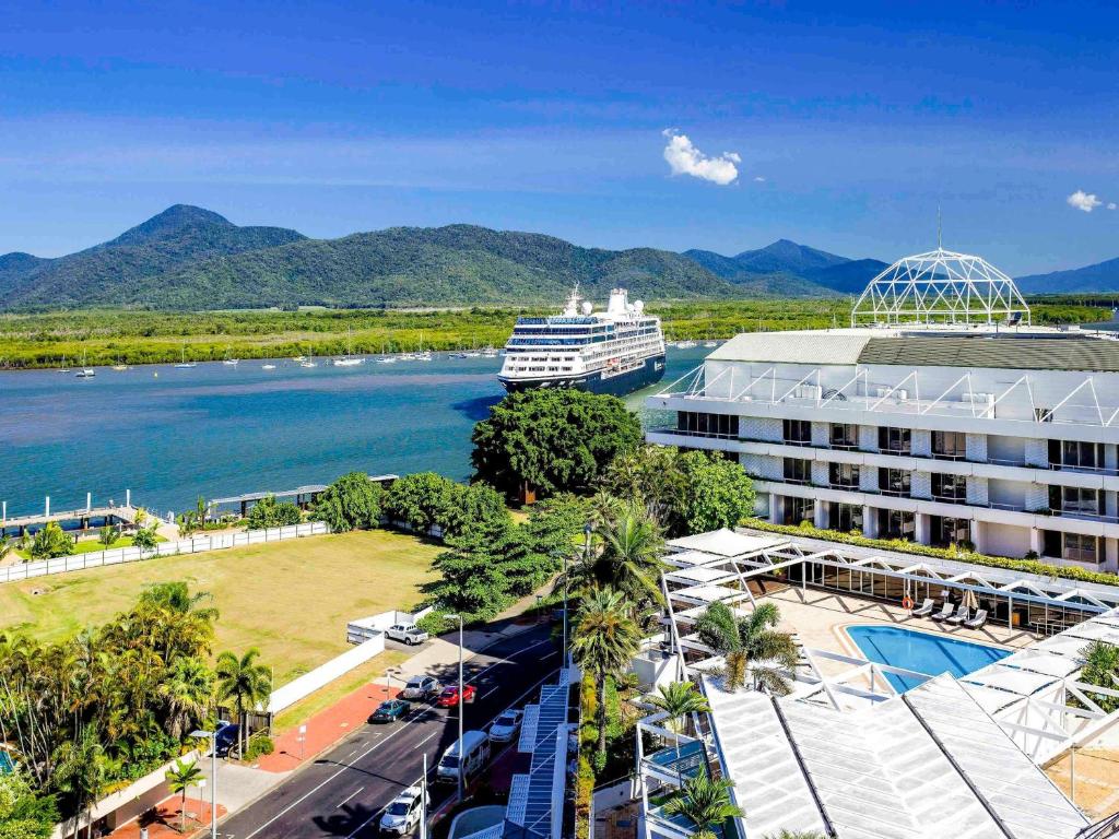 The Reef Hotel Casino Cairns - Handwritten Collection in Cairns