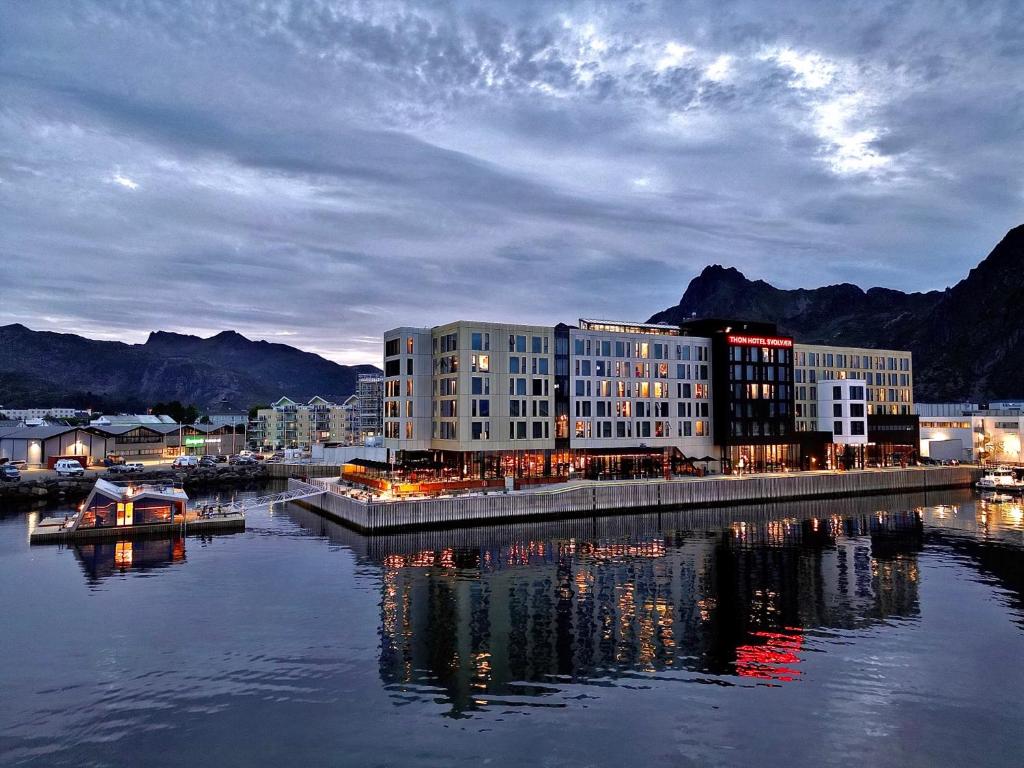 Thon Hotel Svolvær in Svolvær
