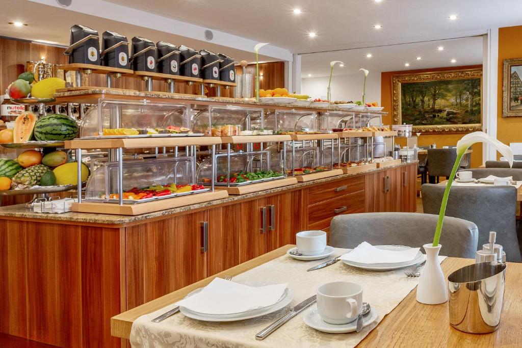 TIPTOP Hotel Burgschmiet Garni in Nuremberg