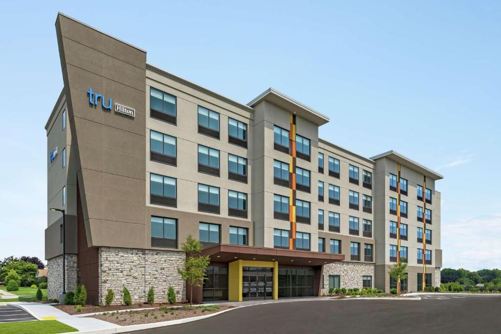 Tru By Hilton Hershey Chocolate Avenue in Hershey