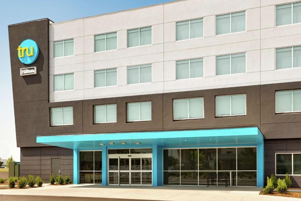 Tru By Hilton Wichita Northeast in Wichita