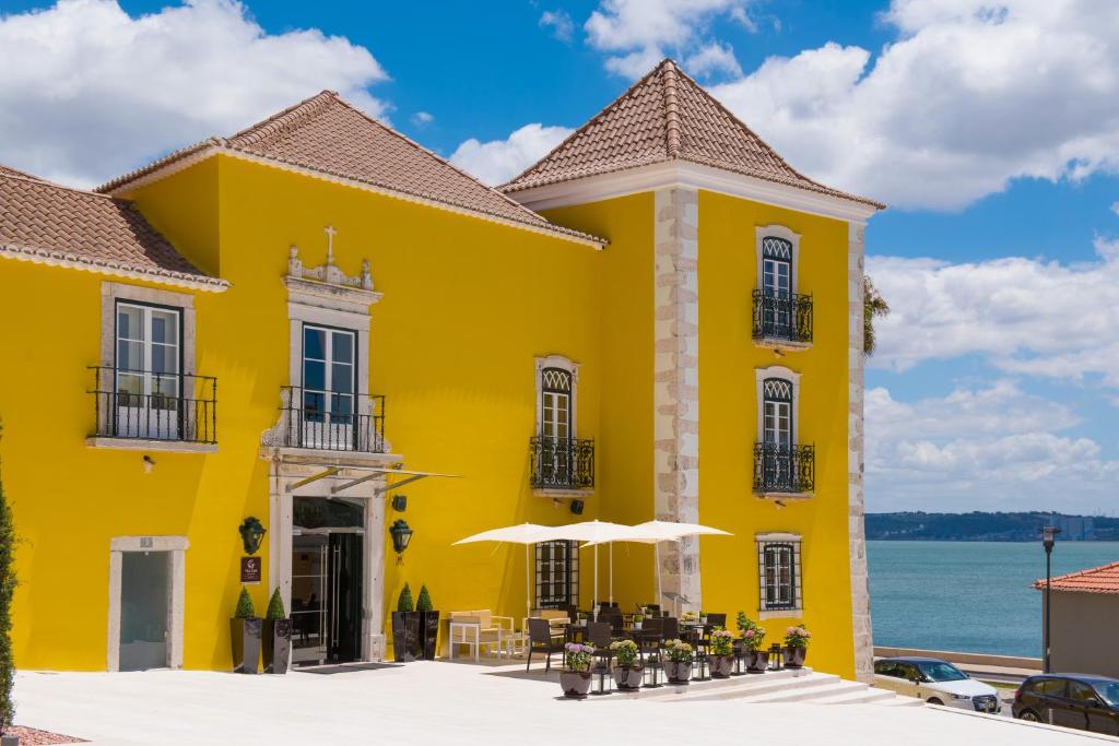 Vila Gale Collection Palácio dos Arcos in Oeiras