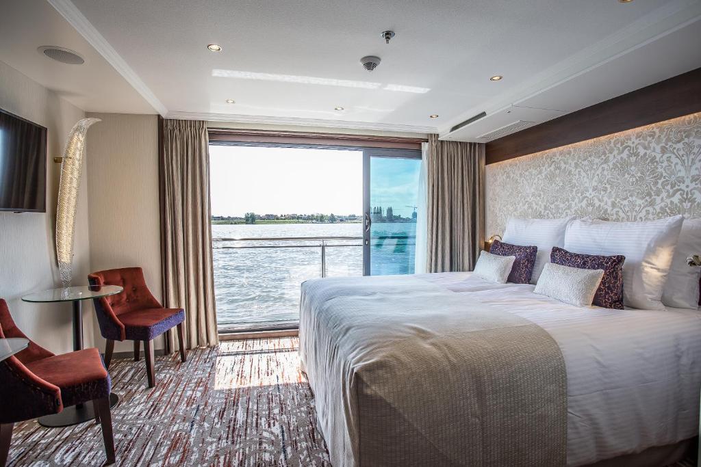 VIVA RIVERSIDE Altstadt Düsseldorf in Düsseldorf