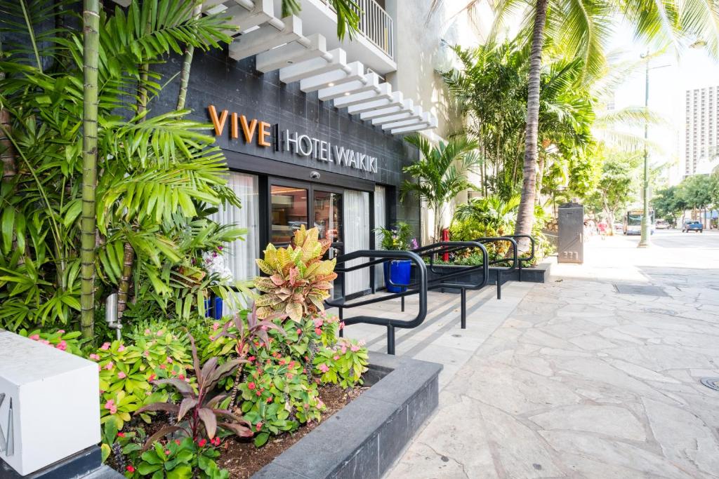 VIVE Hotel Waikiki in Honolulu