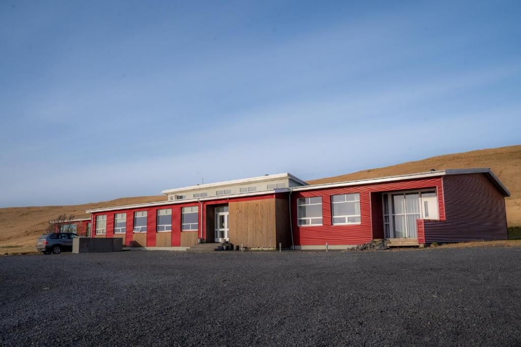 Volcano Hotel in Vík