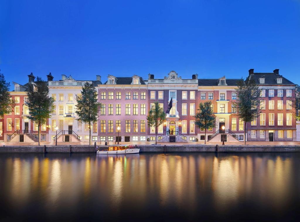Waldorf Astoria Amsterdam in Amsterdam