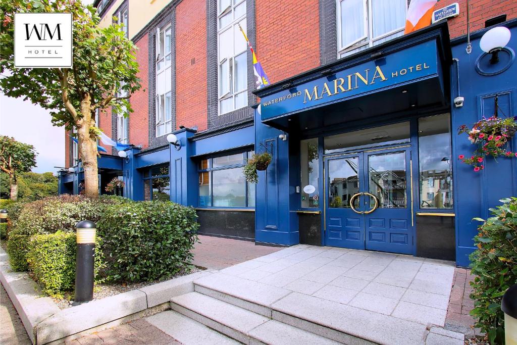 Waterford Marina Hotel in Waterford