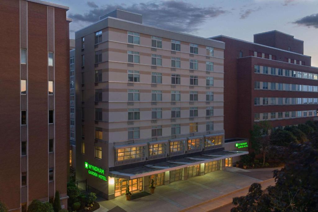 Wyndham Garden Buffalo Downtown in Buffalo