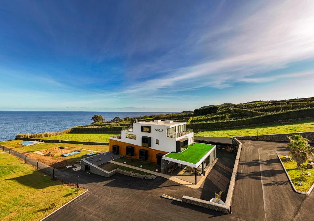Xhale Azores in Angra do Heroísmo