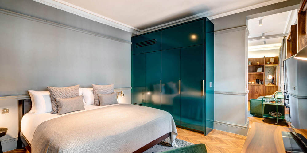 Apex Temple Court Hotel in London