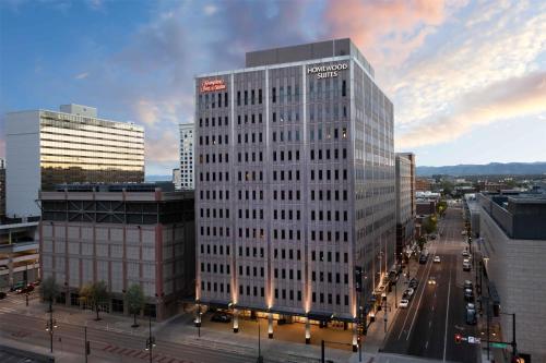 Hampton Inn & Suites Denver Downtown Convention Center in Denver