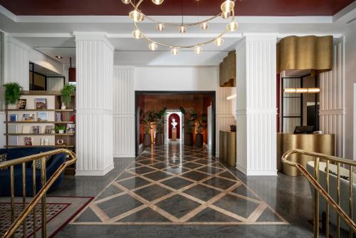 Grand Hotel Oriente in Naples