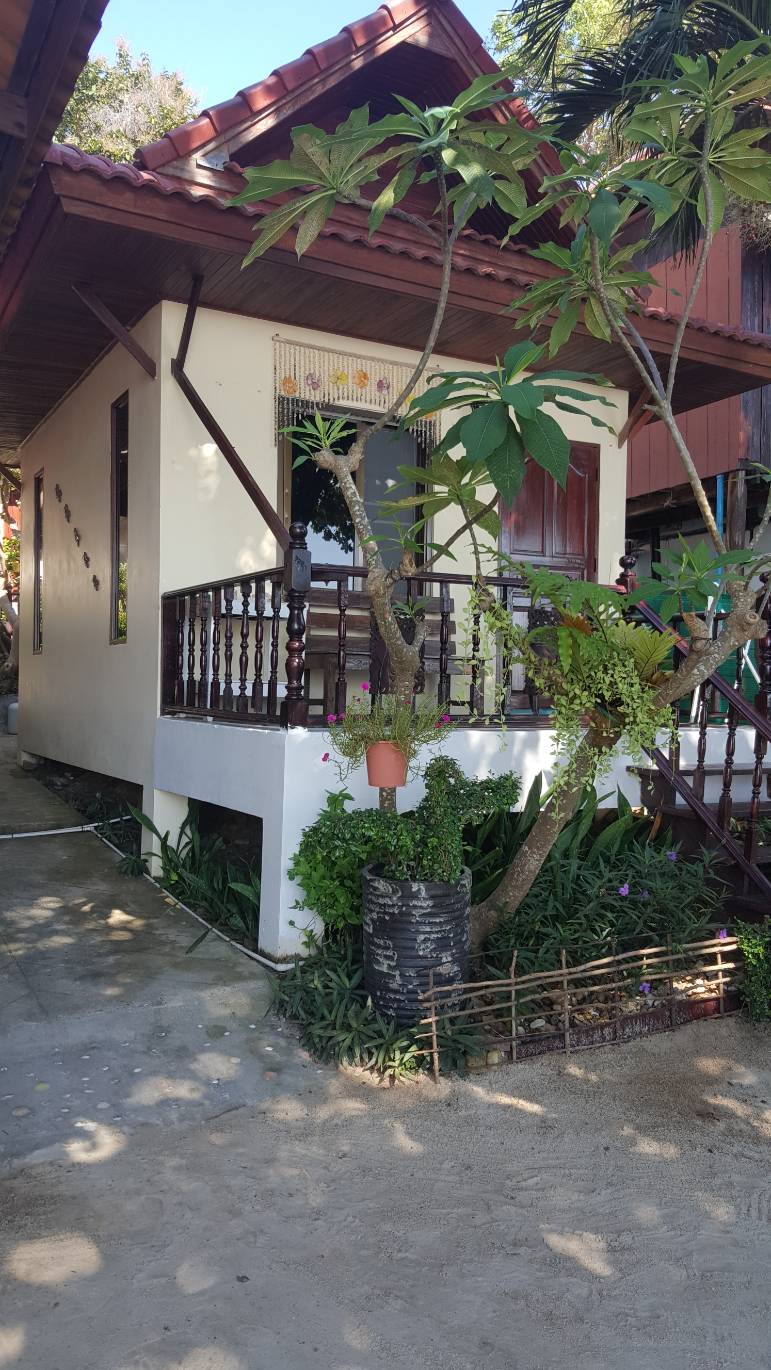 Viking Holiday Resort in Koh Samet