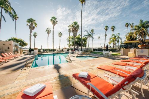 Harbor View Inn in Santa Barbara