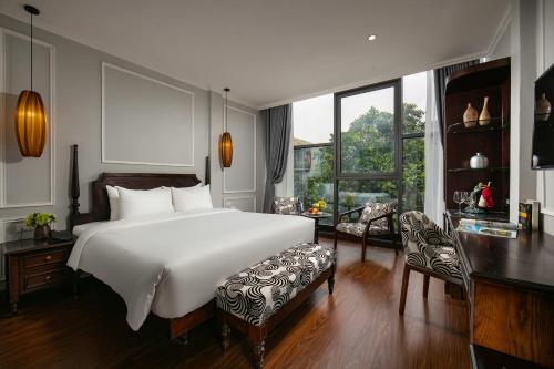 Salute Premium Hotel & Spa in Hanoi